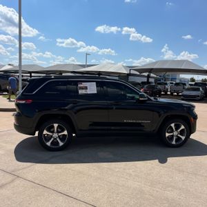 صورة 10 لـ 2024 JEEP GRAND CHEROKEE LIMITED