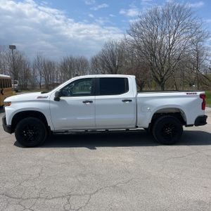 CHEVROLET SILVERADO 1500 CUSTOM TRAIL BOSS - 3