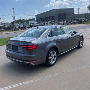 صورة 8 لـ 2019 AUDI A4 PREMIUM