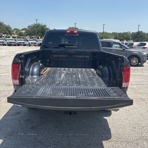 2015 RAM 1500 SLT — миниатюра 41