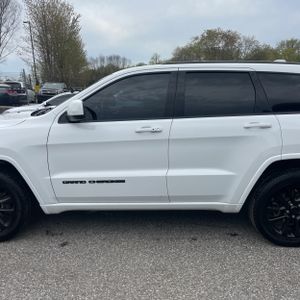 JEEP GRAND CHEROKEE LAREDO X - 3