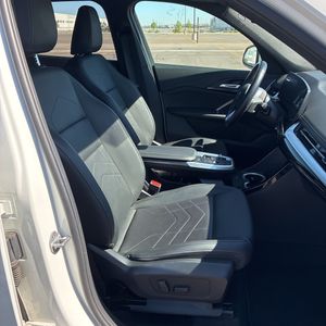 صورة مصغرة 33 لـ 2025 BMW X1 XDRIVE28I