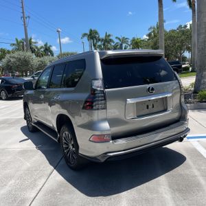 2023 Lexus GX 460 BASE — фото 5