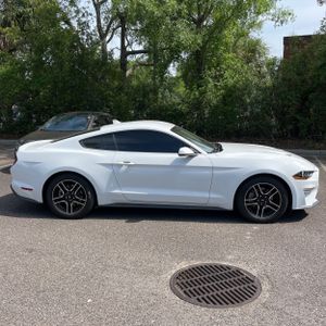 FORD MUSTANG ECOBOOST PREMIUM - 10