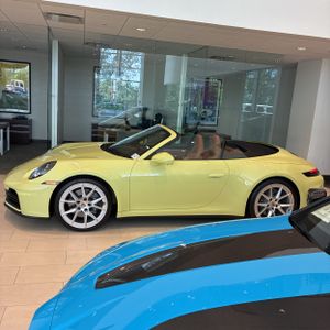 صورة 3 لـ 2025 Porsche 911 CARRERA