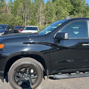 2021 Chevrolet SILVERADO 1500 CUSTOM 照片 2