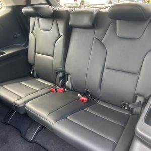 صورة 37 لـ 2024 KIA TELLURIDE S