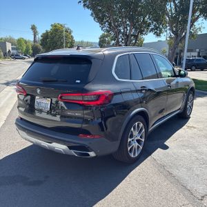 BMW X5 SDRIVE40I - 8