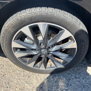 2019 Nissan SENTRA SR 缩略图 17