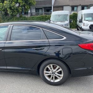 صورة 6 لـ 2017 Hyundai SONATA SE