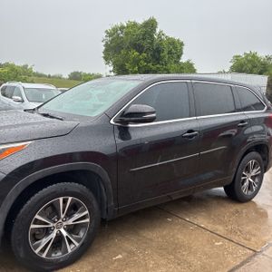 TOYOTA HIGHLANDER - 2