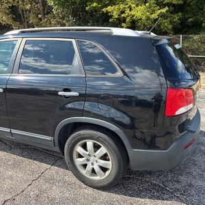 2011 KIA SORENTO LX — фото 6
