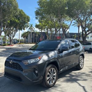 2021 Toyota RAV4 XLE PREMIUM 照片 1