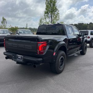 FORD F-150 RAPTOR - 8