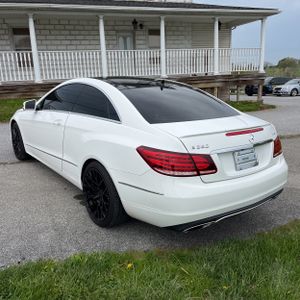 MERCEDES-BENZ E-CLASS - 5