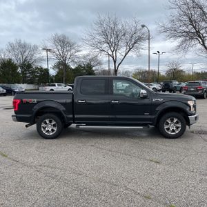 FORD F-150 LARIAT - 10