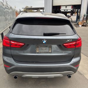2017 BMW X1 XDRIVE28I — фото 6