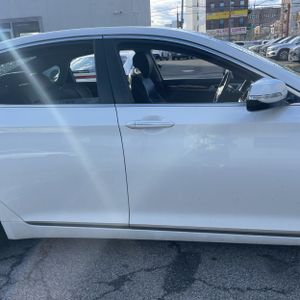 HYUNDAI GENESIS 3.8L - 10