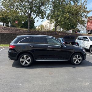 2016 Mercedes-BENZ GLC photo 10