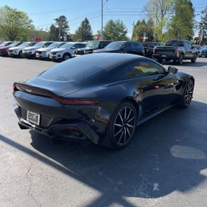 ASTON MARTIN VANTAGE BASE - 8