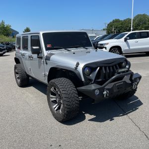 2012 JEEP WRANGLER UNLIMITED SAHARA — миниатюра 12