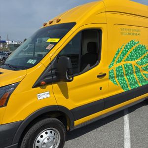 FORD TRANSIT 350 HD - 2