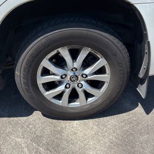 2018 Toyota LAND CRUISER BASE — фото 16