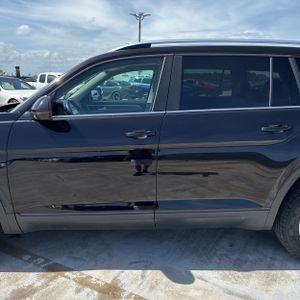 VOLKSWAGEN ATLAS 2.0T SE - 4