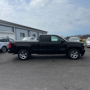 CHEVROLET SILVERADO 1500 CUSTOM - 10