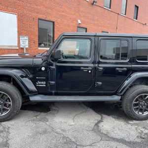 JEEP WRANGLER UNLIMITED SAHARA - 4