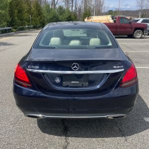 MERCEDES-BENZ C-CLASS - 7