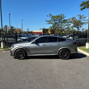 2021 BMW X6 M COMPETITION photo 3