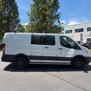 FORD TRANSIT 250 - 10