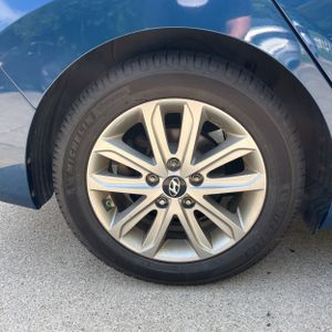 صورة مصغرة 19 لـ 2014 Hyundai ELANTRA SE