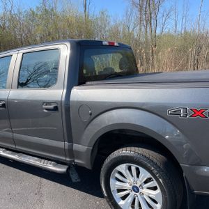 FORD F-150 XL - 6