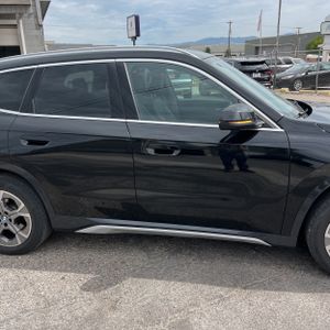 2025 BMW X1 XDRIVE28I — миниатюра 11