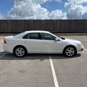 FORD FUSION SE - 10