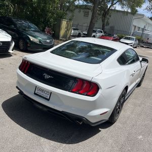 FORD MUSTANG ECOBOOST - 8