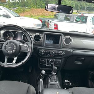 2018 JEEP WRANGLER UNLIMITED SAHARA 缩略图 36
