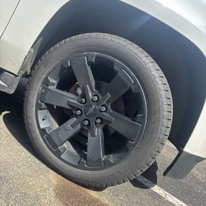 2019 Chevrolet TAHOE LT — фото 20
