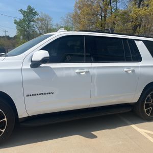 Chevrolet Suburban RST - 4