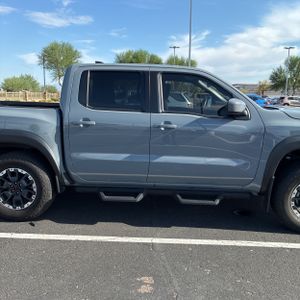2025 Nissan FRONTIER PRO-4X 缩略图 11