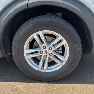 صورة مصغرة 18 لـ 2021 FORD EXPLORER XLT