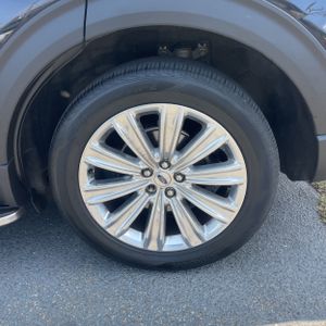 2020 FORD EXPLORER LIMITED — миниатюра 18