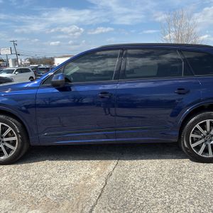 Audi Q7 Premium Plus - 4