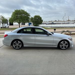 MERCEDES-BENZ C-CLASS - 10