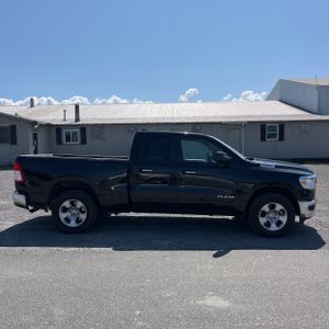 2020 RAM 1500 BIG HORN photo 10