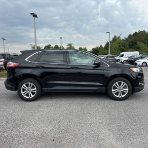 FORD EDGE SEL - 10
