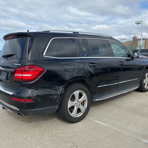 2017 Mercedes-BENZ GLS — фото 9