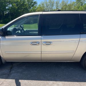 DODGE GRAND CARAVAN SXT - 4
